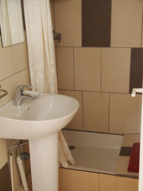 Double Room Shared Toilet